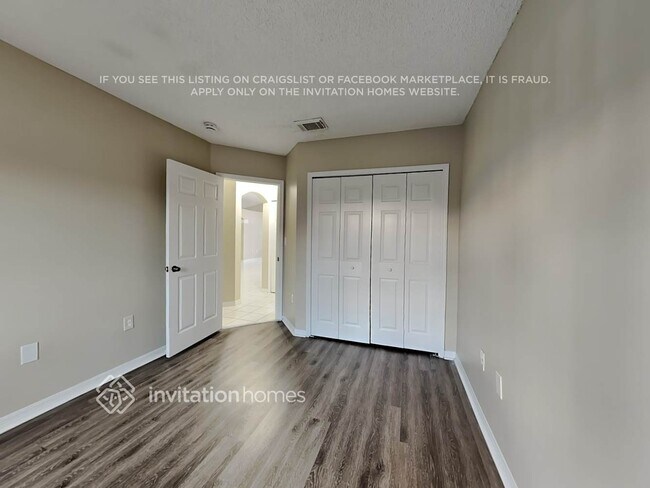 Building Photo - 15745 SW 82nd St