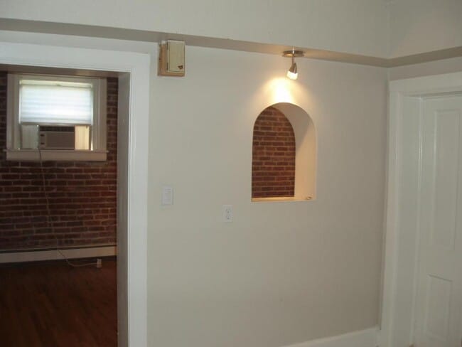 Building Photo - 3226 Bryant St