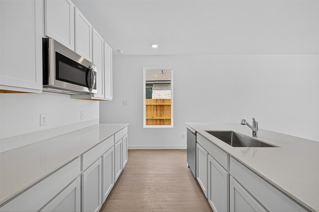 Building Photo - 28623 Great Saddle Trl