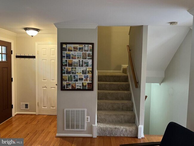 Building Photo - 9015 Piney Grove Dr