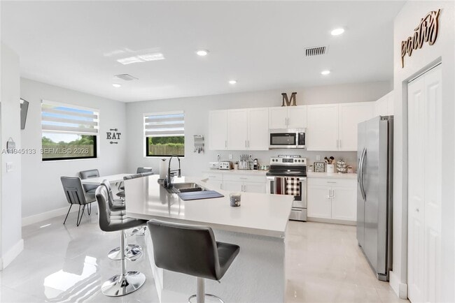 Building Photo - 28425 SW 133rd Path