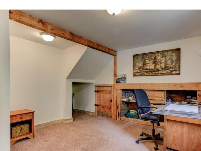 Building Photo - 173 Lodge Pole Way