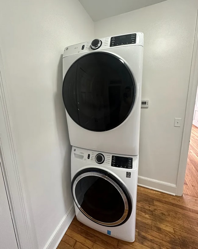 Building Photo - Fully Renovated 1-Bedroom Duplex in the Heart of Shandon – Minutes from USC & Fort Jackson! - 373...