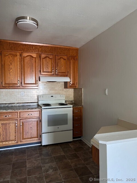 Building Photo - 308 Meadowside Rd