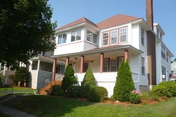 Primary Photo - 414 Lovell St