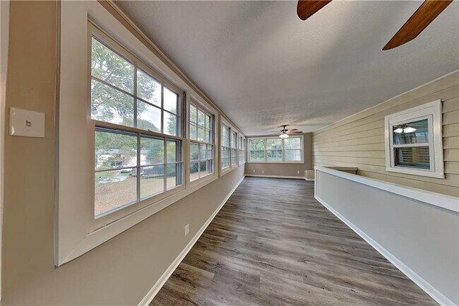 Building Photo - 2820 Broxton Mill Ct