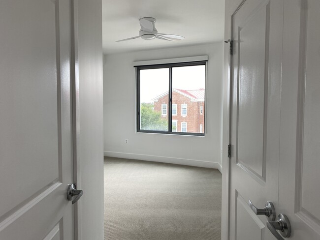 Unit 450 -- Second bedroom - 4101 Albemarle St NW