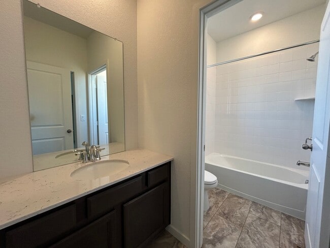 Building Photo - Beautiful New Build in the Heart of Timnat...