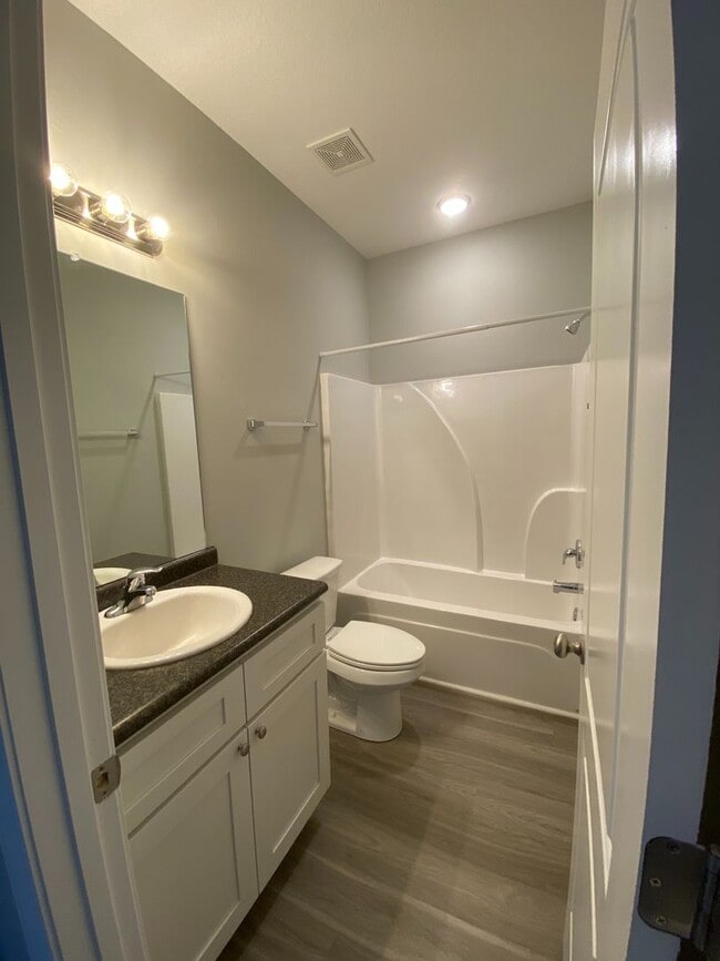 Building Photo - 206 BoniLane Drive #127