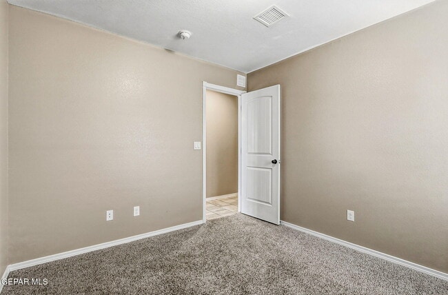 Building Photo - 14809 Tierra Crystal Ave
