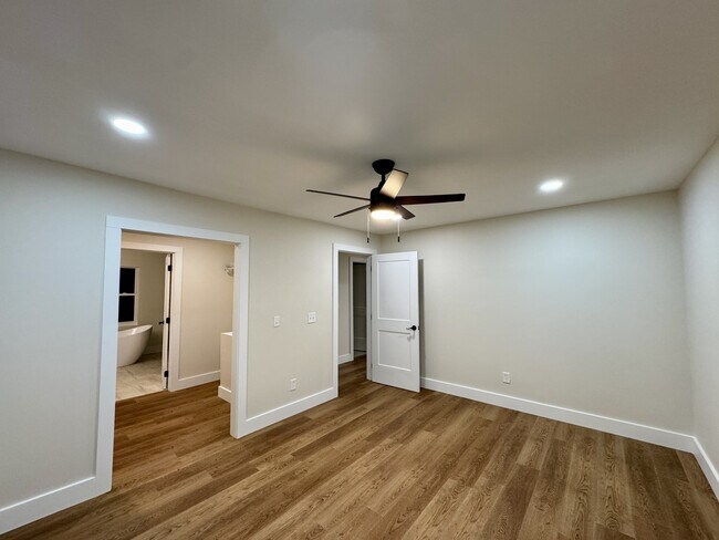 Building Photo - 195 Ritchey Rd