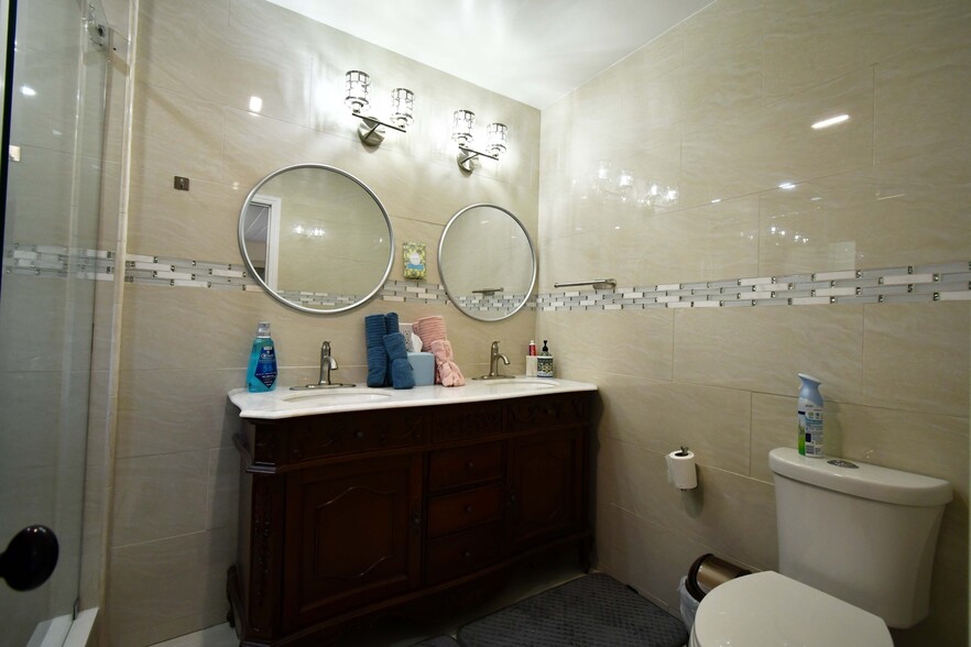 Building Photo - 3514 Pansy Dr