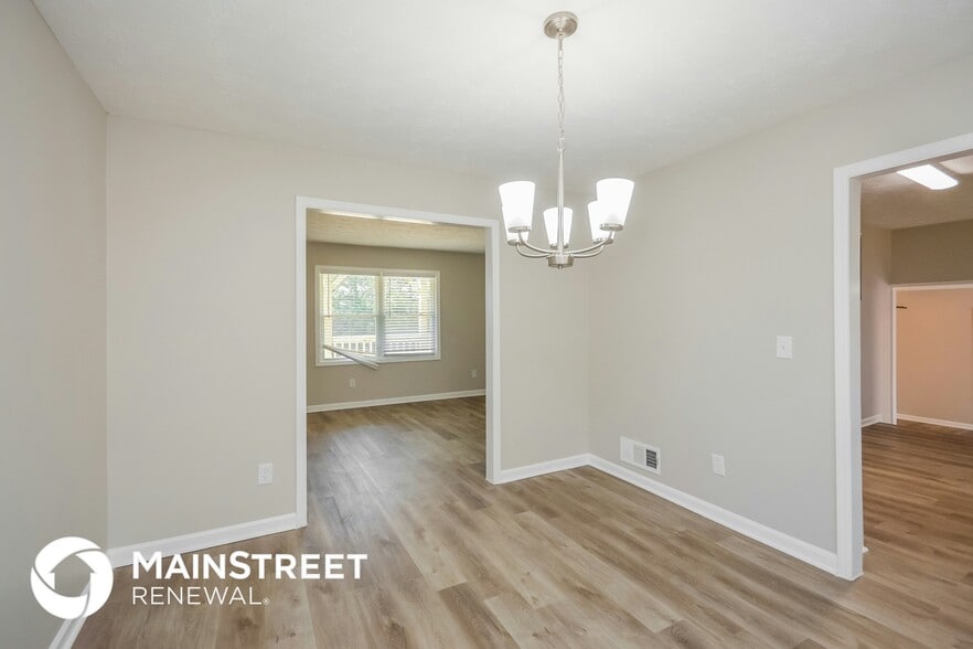 Building Photo - 6950 Carleen Ct