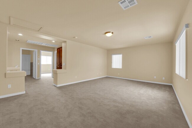 Building Photo - Beautiful 3 Bedroom Home!