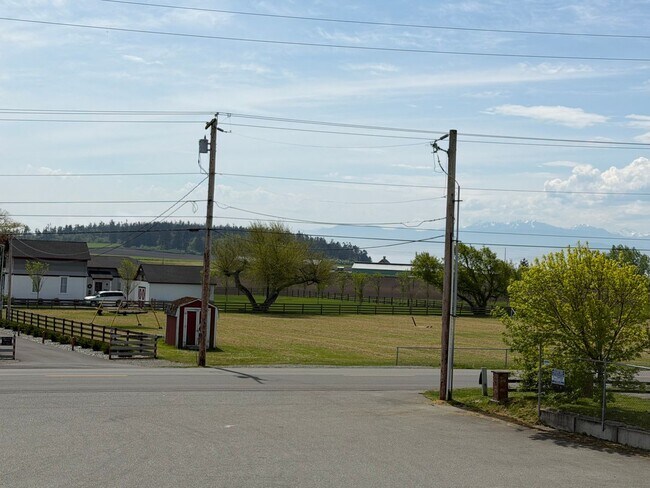 Building Photo - New Construction Two Bedroom Apartments in Coupeville!