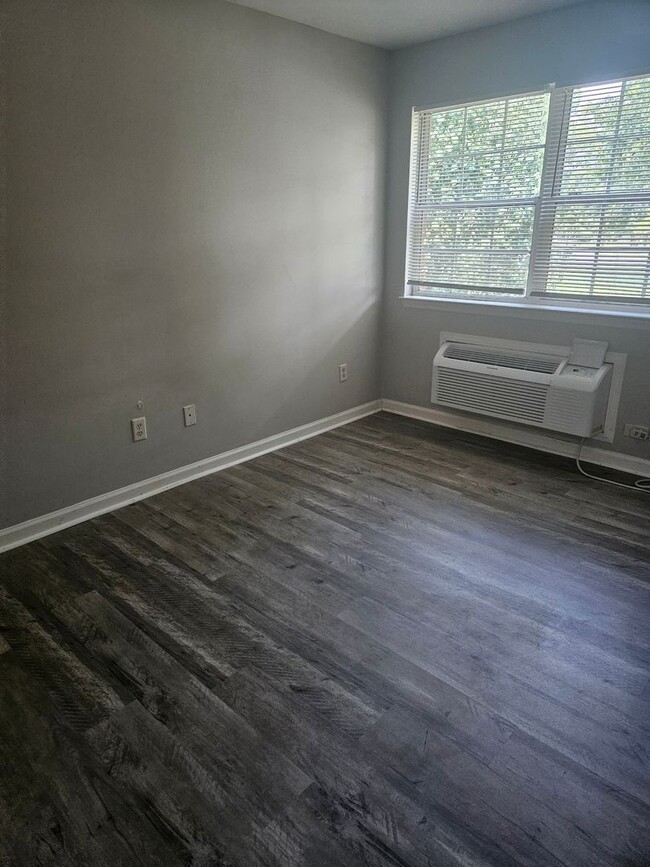 Interior Photo - College Park Apartments