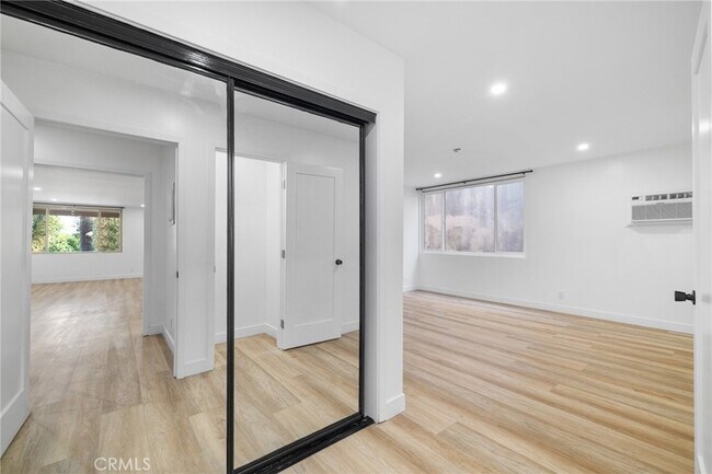 Building Photo - 17000 Burbank Blvd