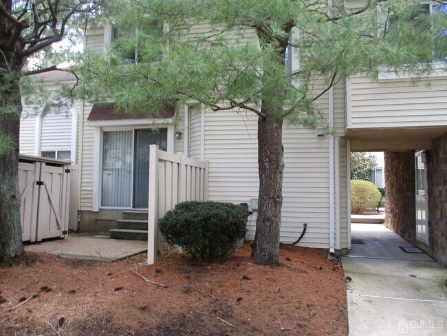 Building Photo - 1158 Schmidt Ln