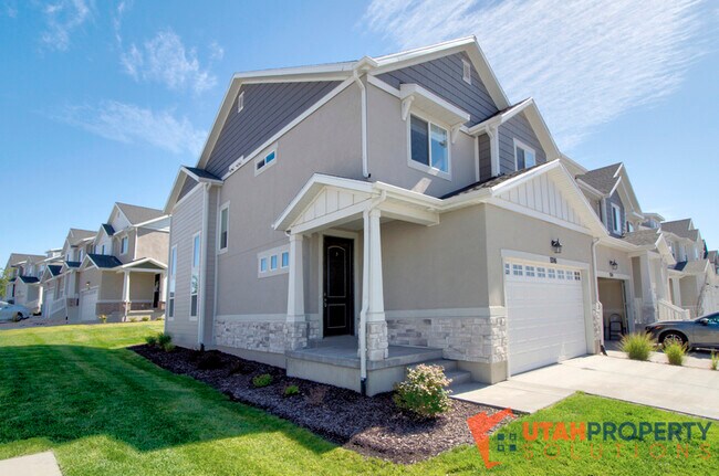 Primary Photo - 1316 Dawes Wy