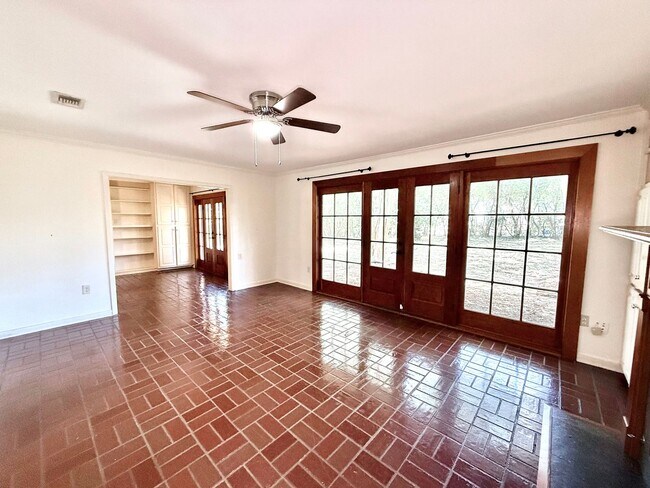 Building Photo - 3134 Fritchie Dr