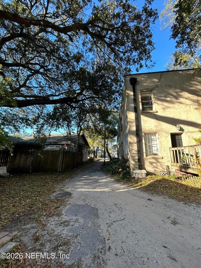 Building Photo - 2788 Forbes St