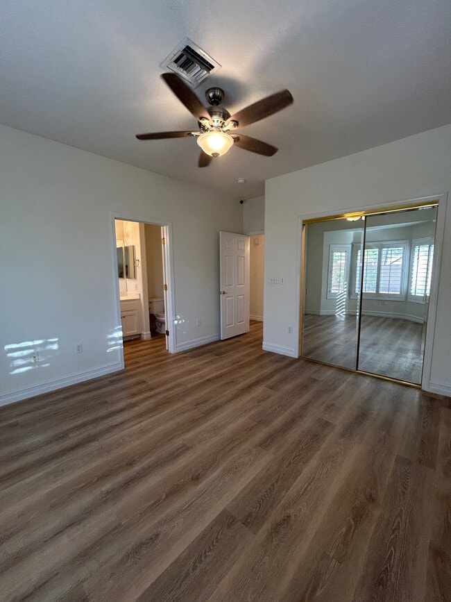 Building Photo - 9517 City Hill Ct