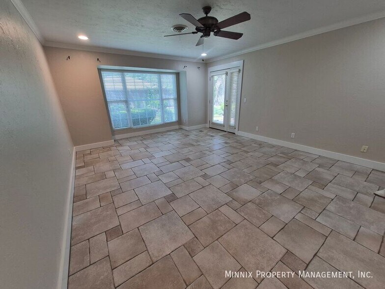 Building Photo - 3514 Danbury Dr