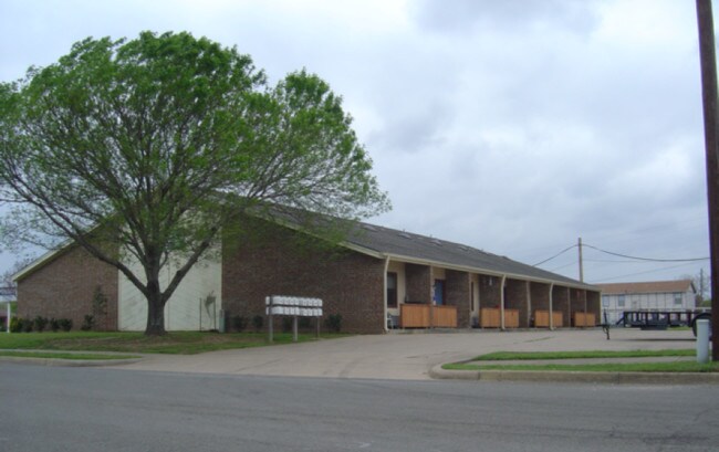 Alternate Building Photo - Burleson Loft Apartments