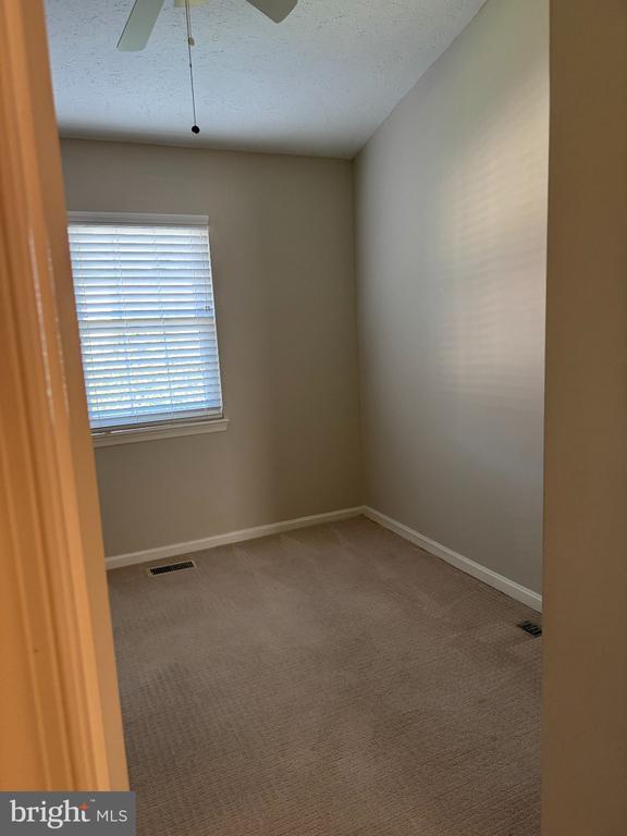 Building Photo - 15603 Ambiance Dr