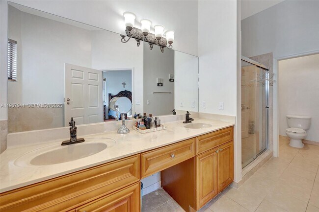 Building Photo - 10420 SW 229th Ln