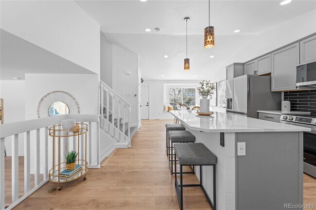 Building Photo - 4865 Apollo Bay Dr