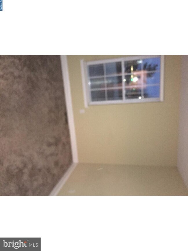 Building Photo - 16 Belmont Ave