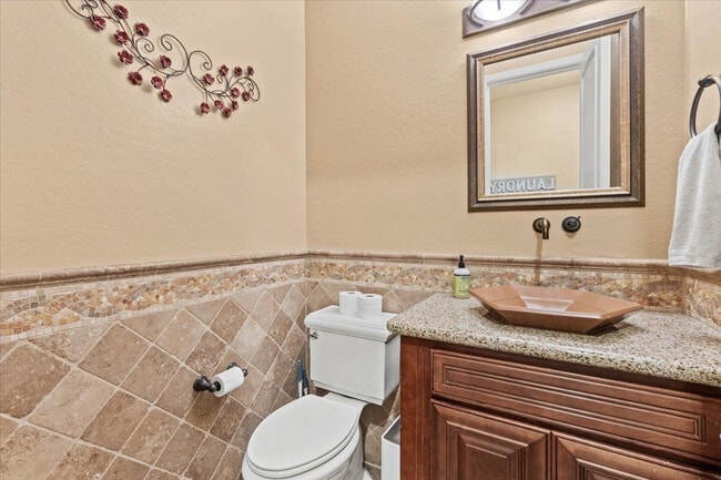 Building Photo - 4053 E Thunderheart Ct