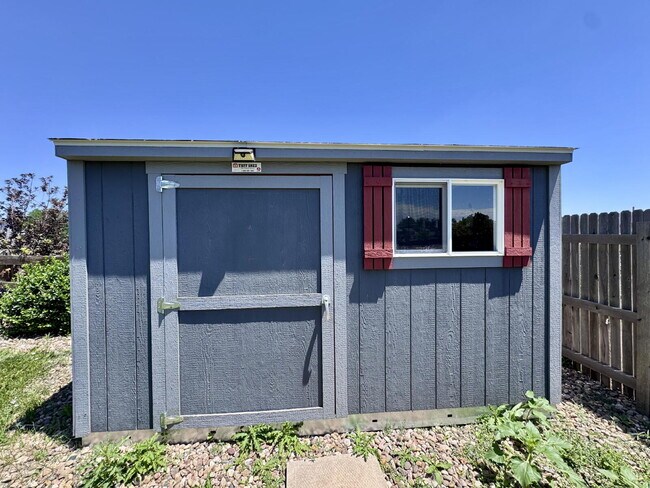Building Photo - 11260 Jersey Way