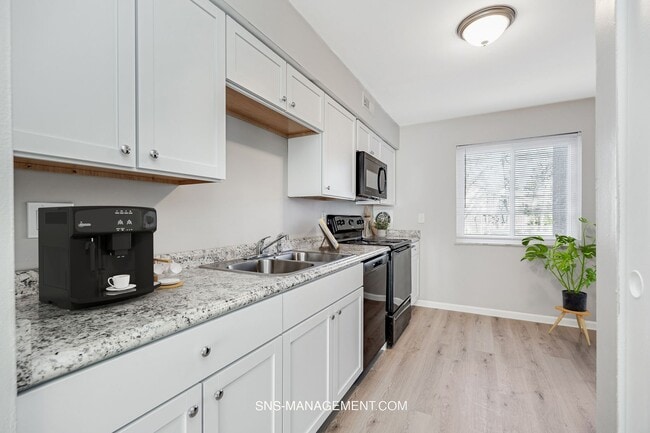 Interior Photo - Woodmere Apartments