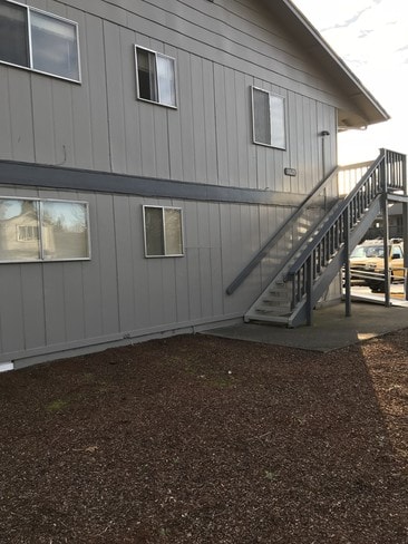 Building Photo - Ebba Properties