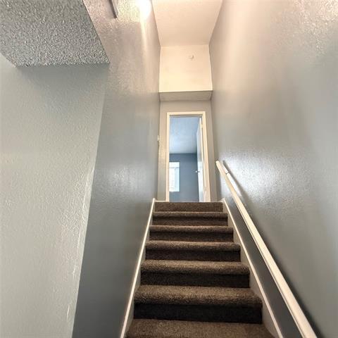 Building Photo - 902 Binbrook Dr