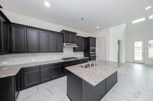 Building Photo - 31815 Pecan Mdw Ln