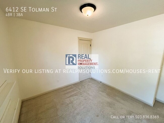 Building Photo - 6412 SE Tolman St
