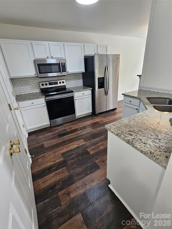 Building Photo - 2016 Cindy Creek Ln