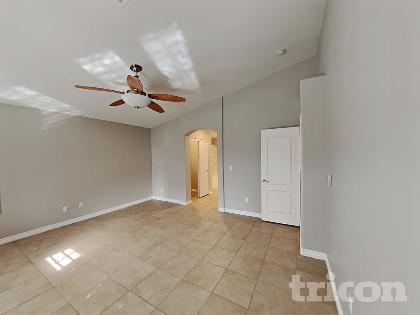 Building Photo - 437 Orchid Oasis Ave