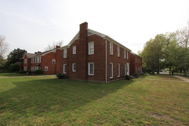 Building Photo - 802 NW 15th St