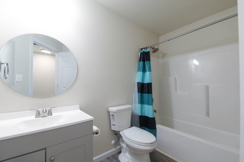 Building Photo - 116 Concord Pl