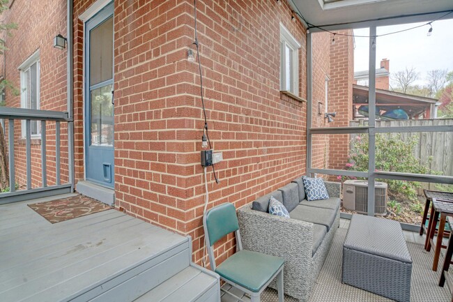 Building Photo - 113 E Taylor Run Pkwy