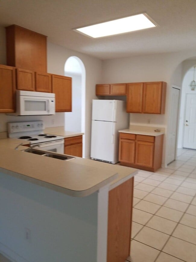 Building Photo - Great 4/2 In La Vina Near Lake Nona