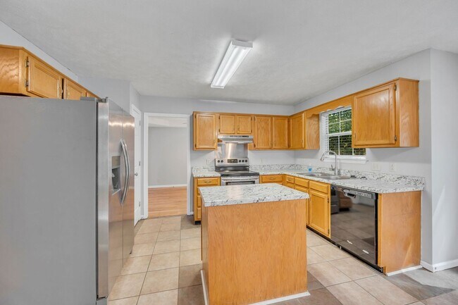 Building Photo - Bradford Hills Rental