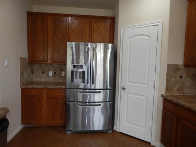 Building Photo - 2865 Laurel Oak Dr