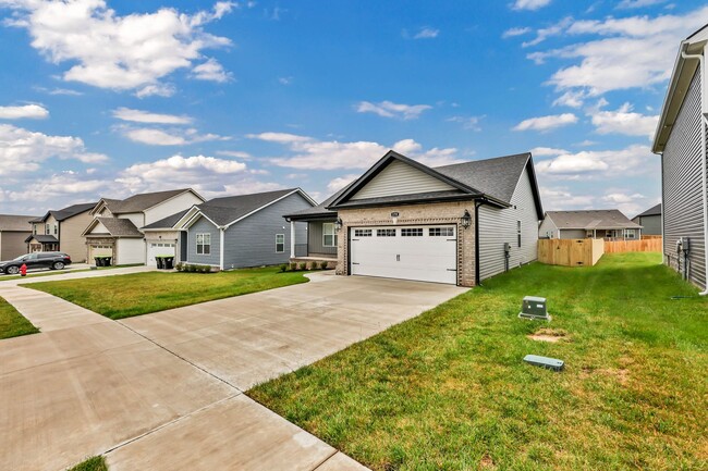Building Photo - 178 Brenda Dr