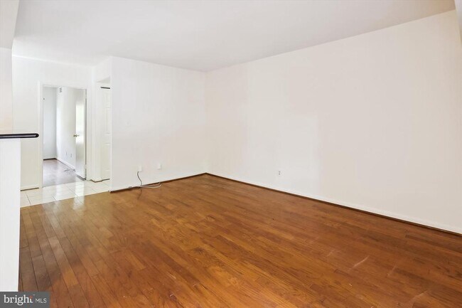Building Photo - 2255 Castle Rock Square