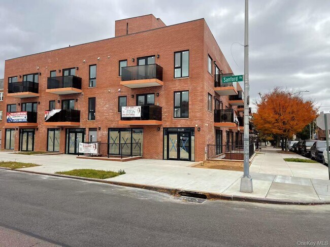 Building Photo - 165-02 Sanford Ave